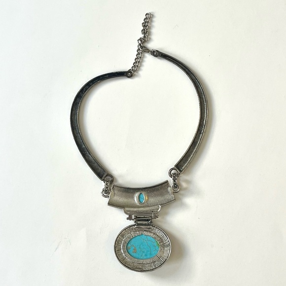 🇿🇦 handmade silver engraved details & marble turquoise statement necklace - Picture 11 of 17